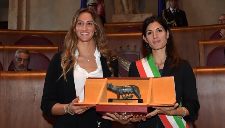 Scopri di più sull'articolo A Simona Quadarella il premio “Lupa capitolina d’oro”