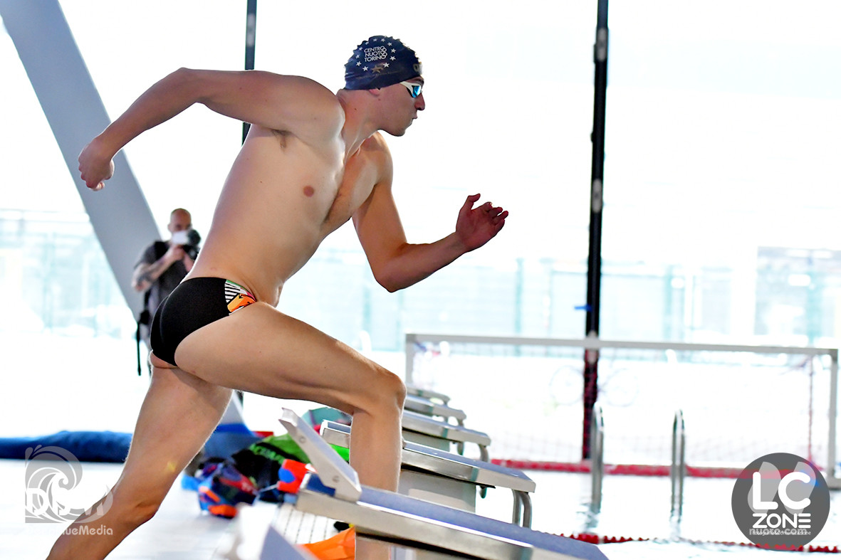 Scopri di più sull'articolo Il nuoto piemontese ritrova la sua casa: riapre il Palanuoto, in vasca Miressi e Gilli con il Team Piemonte