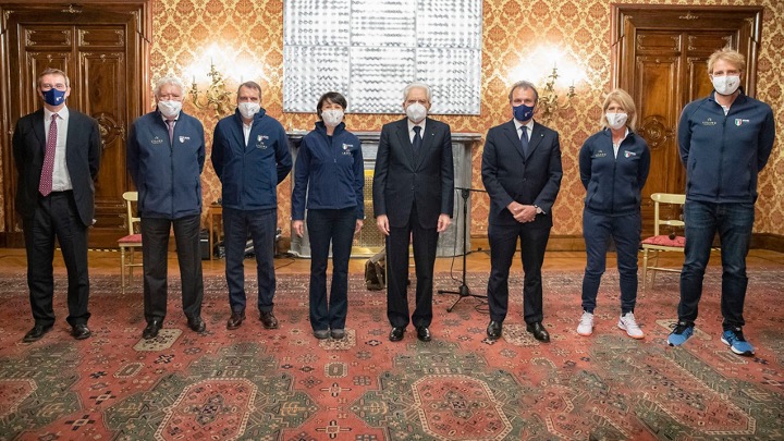 Scopri di più sull'articolo Massimiliano Rosolino al Palazzo del Quirinale per il progetto Legend