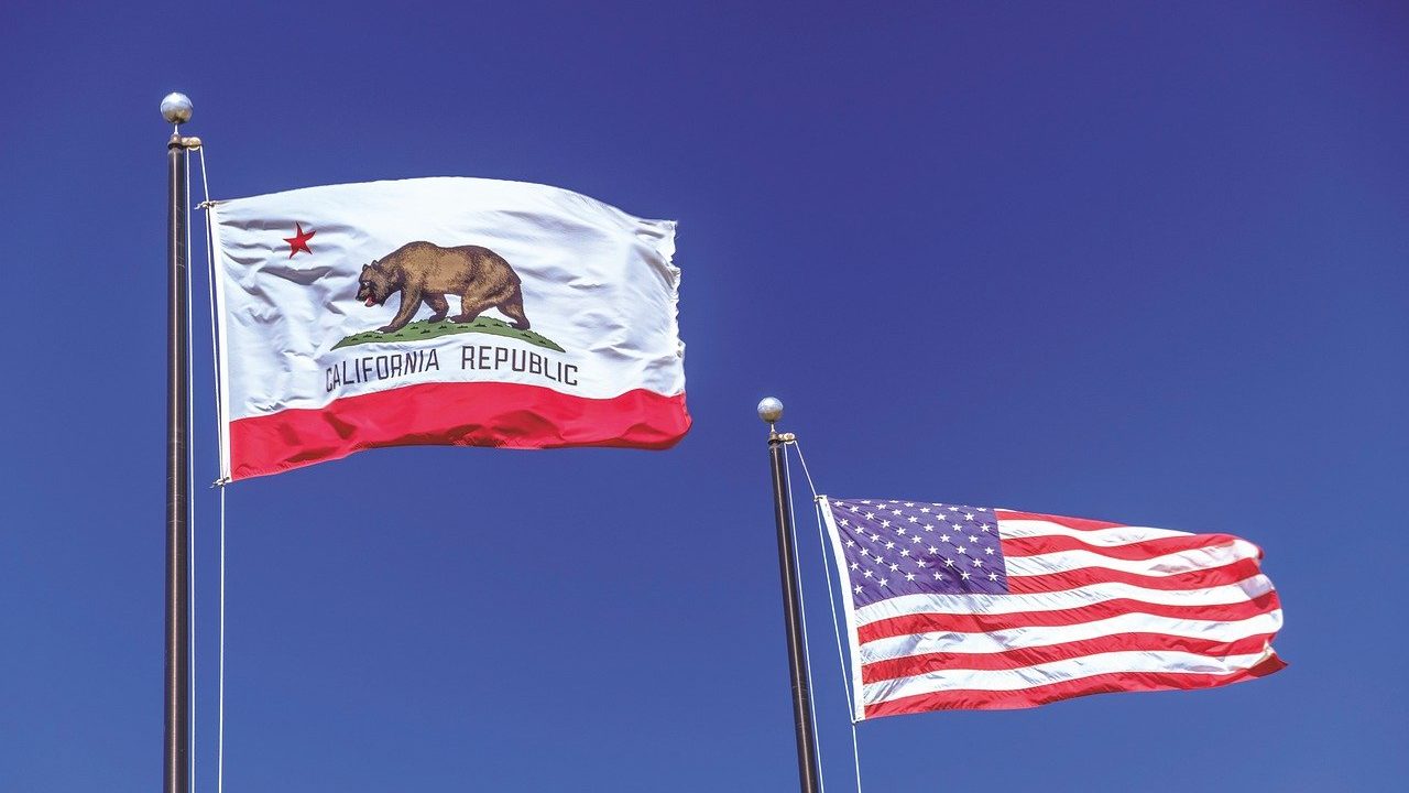 Scopri di più sull'articolo Covid-19: la California impone restrizioni ma lascia aperte le scuole nuoto: “Attività essenziali”