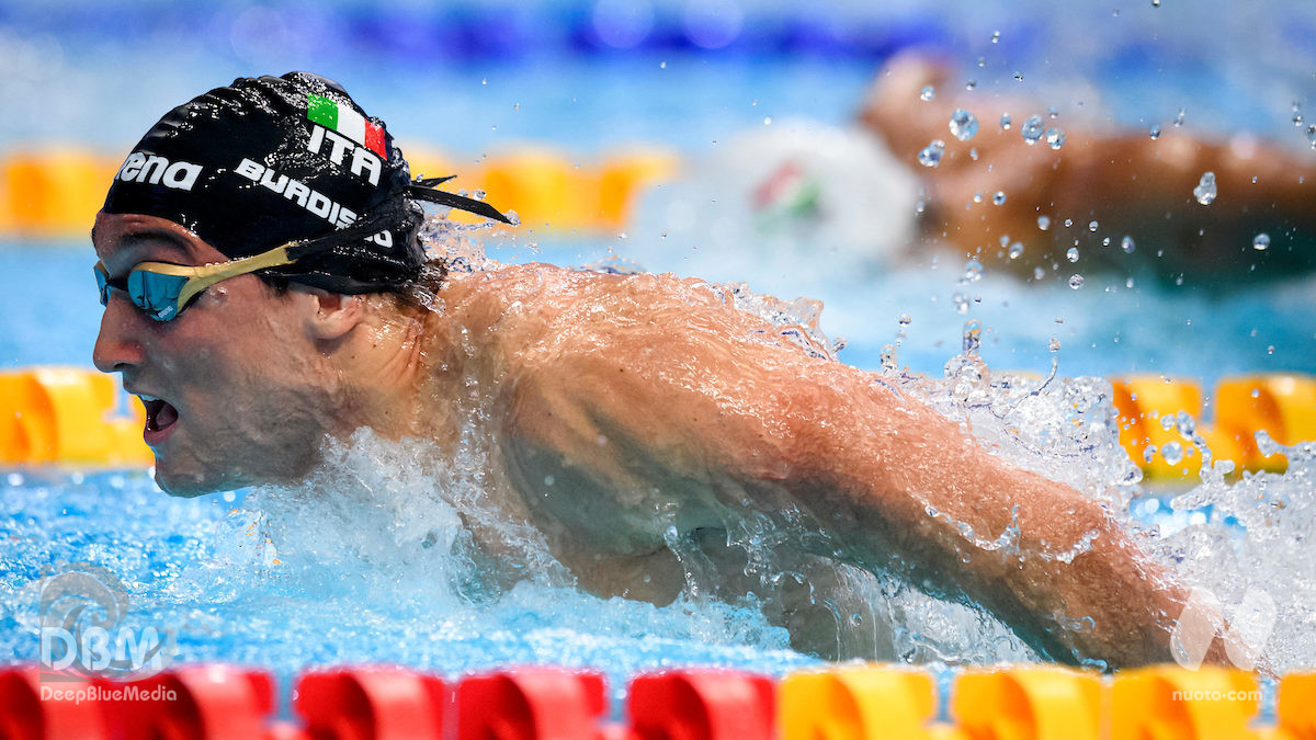 200 farfalla, Burdisso d’argento: 1.54.28 e record italiano dietro un imprendibile Milak