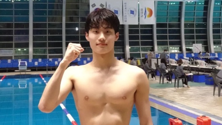 Scopri di più sull'articolo Corea. Hwang Sunwoo: 200 stile libero (1.44.61). Miglior crono mondiale stagionale. VIDEO