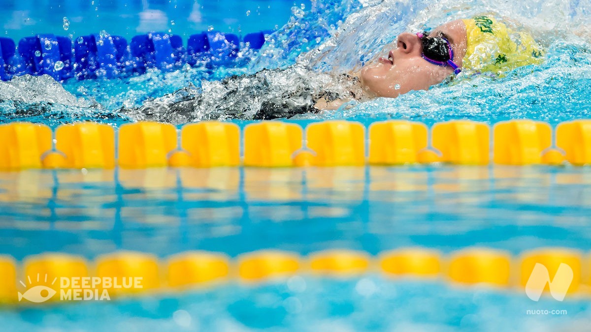 Scopri di più sull'articolo 100 dorso, OR in sequenza per Regan Smith (57.96) e Kaylee McKeown (57.88). Avanza Margherita Panziera