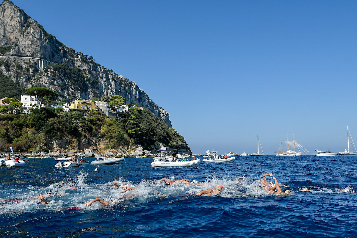 Nuoto di fondo, l’Imshof premia a Napoli le stelle del 2022