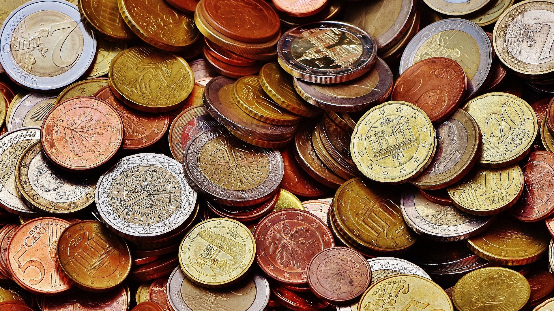Contributi a fondo perduto per i gestori di impianti sportivi: dal 20 marzo i pagamenti