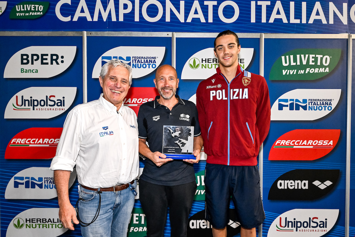 Thomas Ceccon per Alberto Burlina: “Un premio più che meritato”.