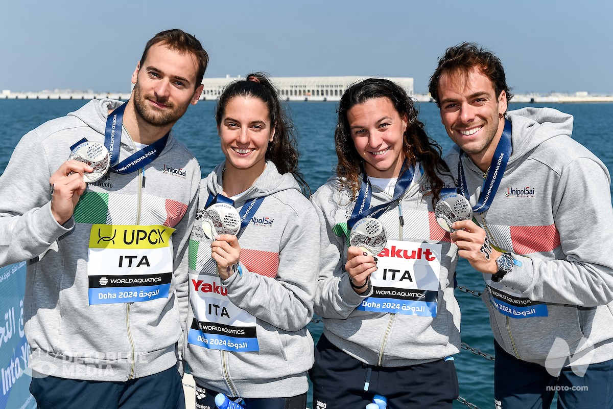 Scopri di più sull'articolo Doha. Acque libere • Team Event 4×1500. Italia d’Argento. Vince l’Australia. Titolo assegnato al fotofinish.